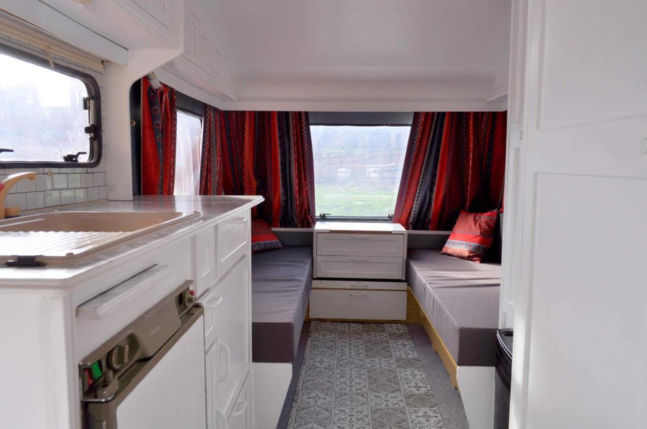 Guillerin Caravan And Glamping Sornac Eksteriør billede