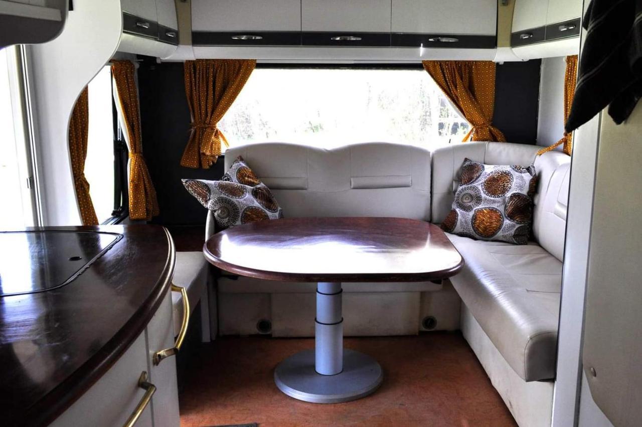 Guillerin Caravan And Glamping Sornac Eksteriør billede