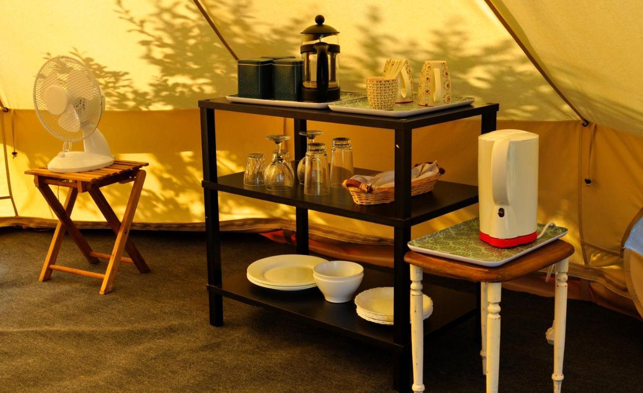 Guillerin Caravan And Glamping Sornac Eksteriør billede