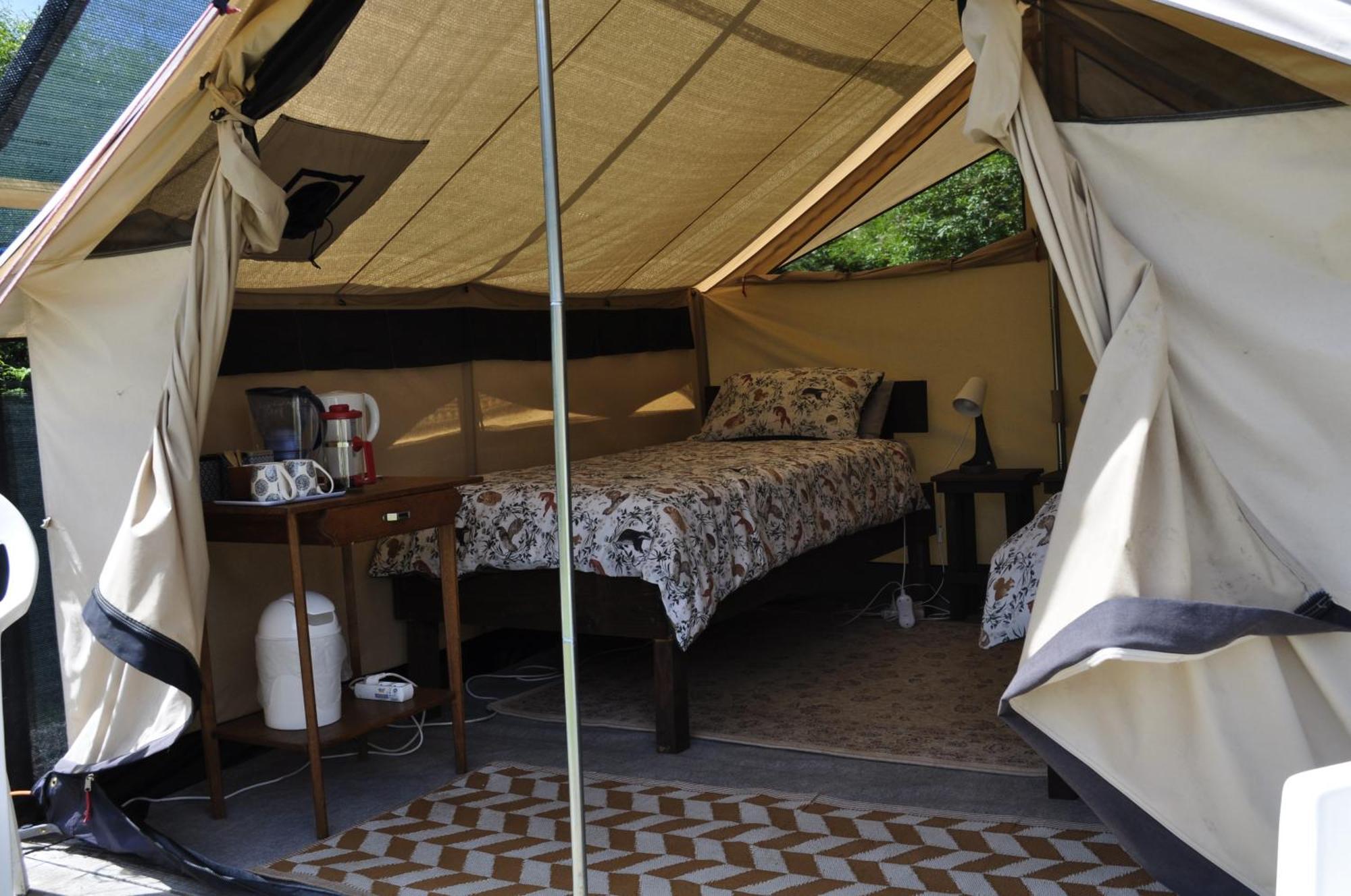 Guillerin Caravan And Glamping Sornac Eksteriør billede