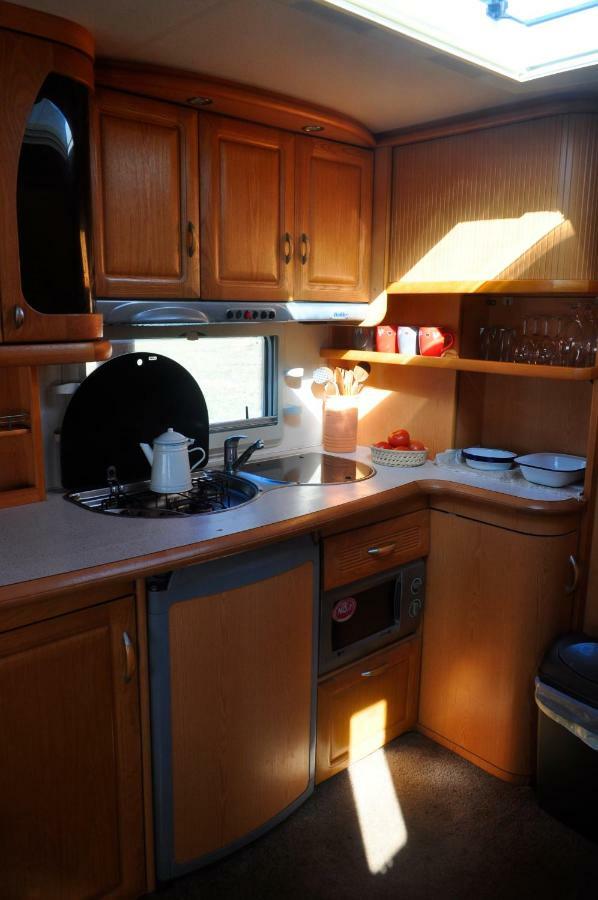 Guillerin Caravan And Glamping Sornac Eksteriør billede